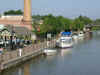 canal21.jpg (169292 bytes)
